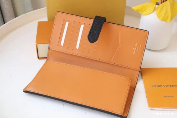 First bag ru VUITTON VERTICAL LOUIS WALLET 0729
